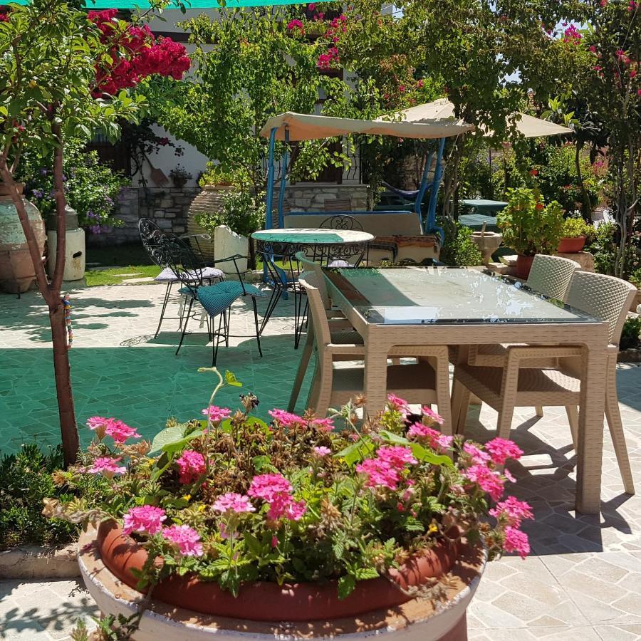Sezgin Boutique Hotel Kusadası Exterior foto
